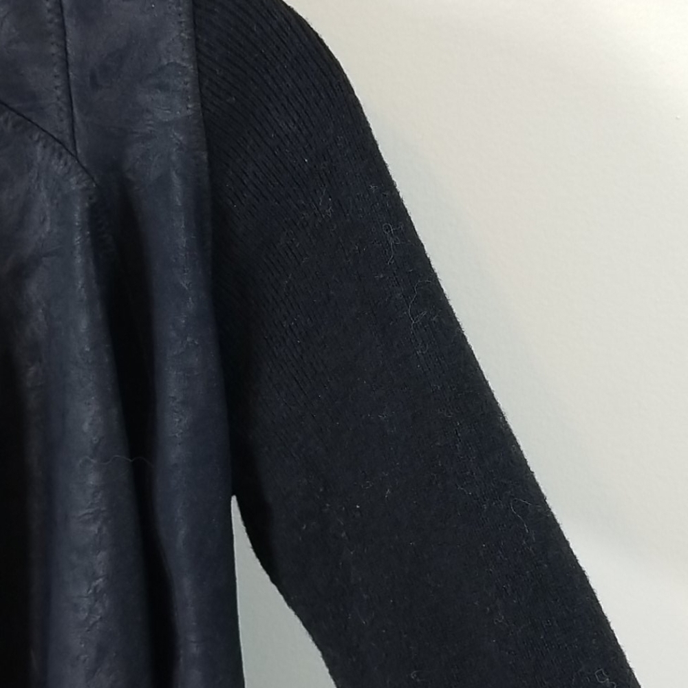 T TAHARI Black Faux Leather Suede Open Front Waterfall Jacket XS - Picture 6 of 10